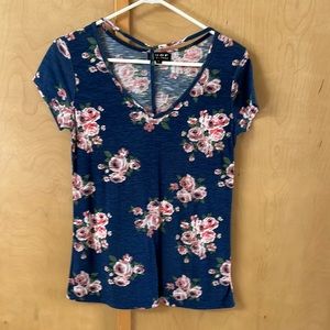 Blue floral tee